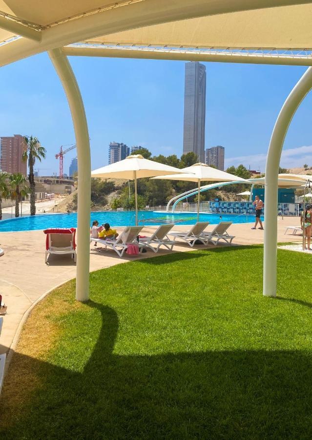 Sunset Waves Sea View Apartments Μπένιντορμ Εξωτερικό φωτογραφία