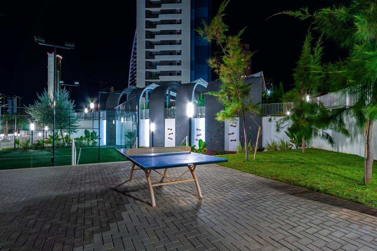 Sunset Waves Sea View Apartments Μπένιντορμ Εξωτερικό φωτογραφία