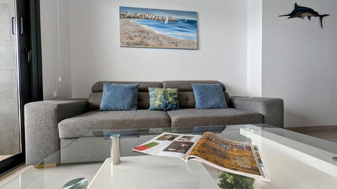 Sunset Waves Sea View Apartments Μπένιντορμ Εξωτερικό φωτογραφία