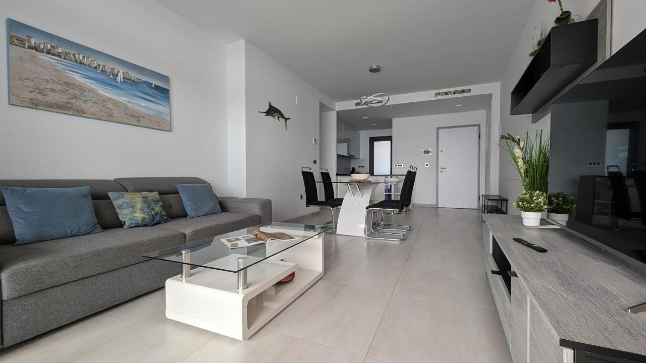 Sunset Waves Sea View Apartments Μπένιντορμ Εξωτερικό φωτογραφία