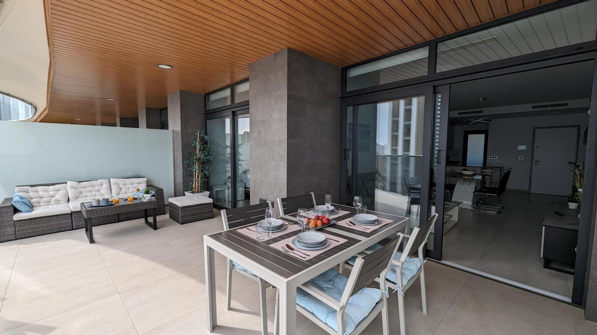Sunset Waves Sea View Apartments Μπένιντορμ Εξωτερικό φωτογραφία