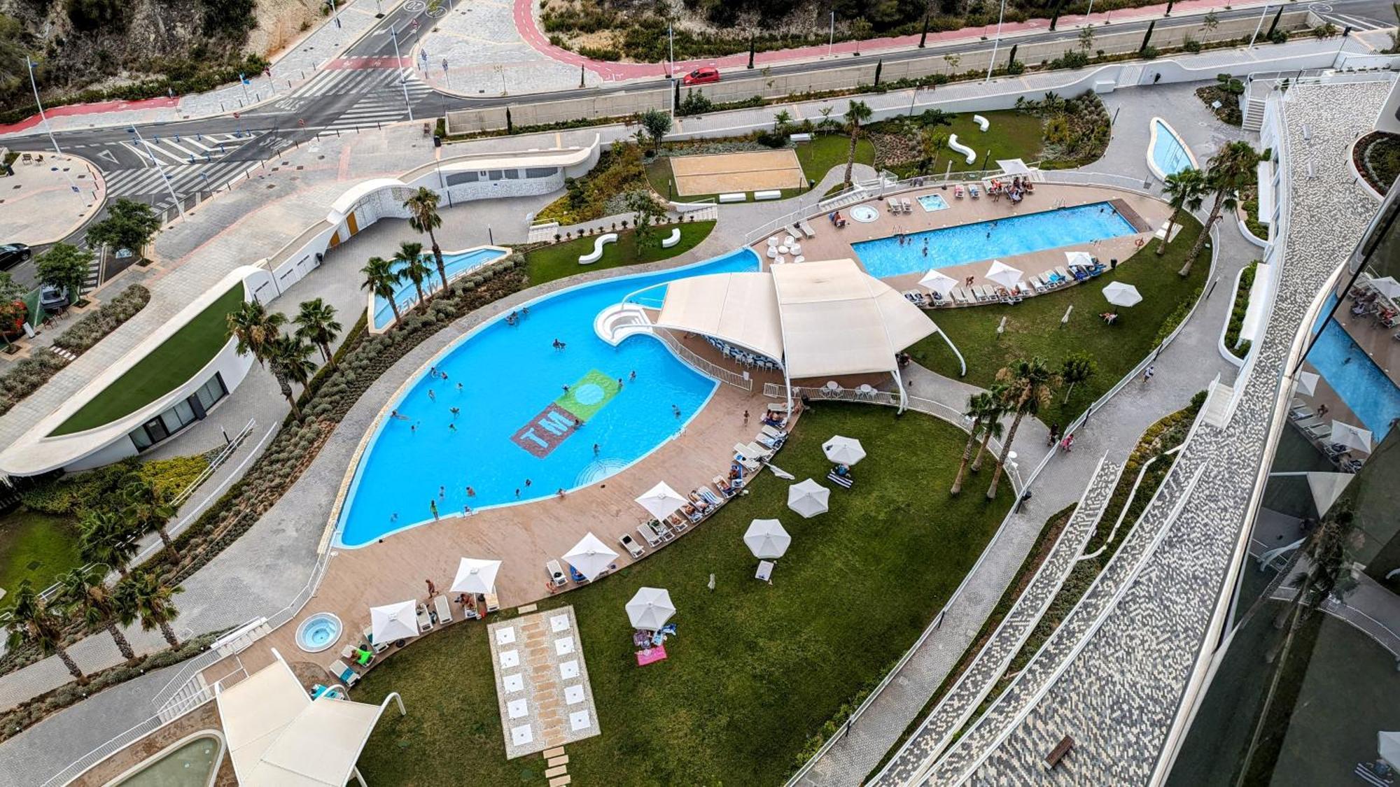 Sunset Waves Sea View Apartments Μπένιντορμ Εξωτερικό φωτογραφία